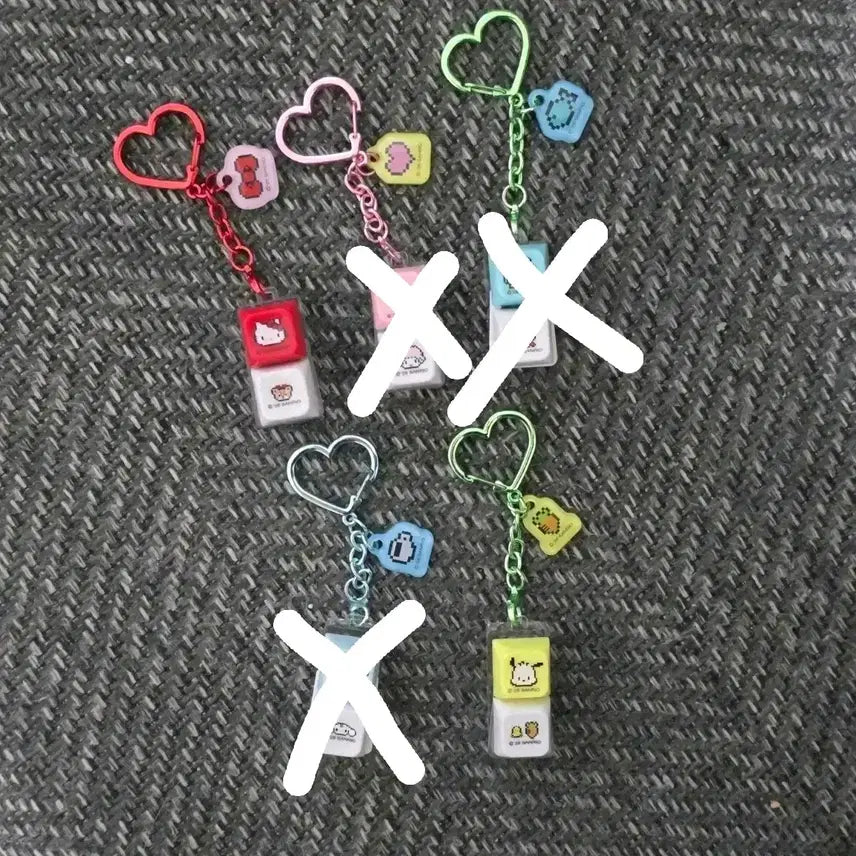 [SOLD OUT] 산리오 LED 키캡 키링(헬로키티/마이멜로디/시나모롤/포차코)