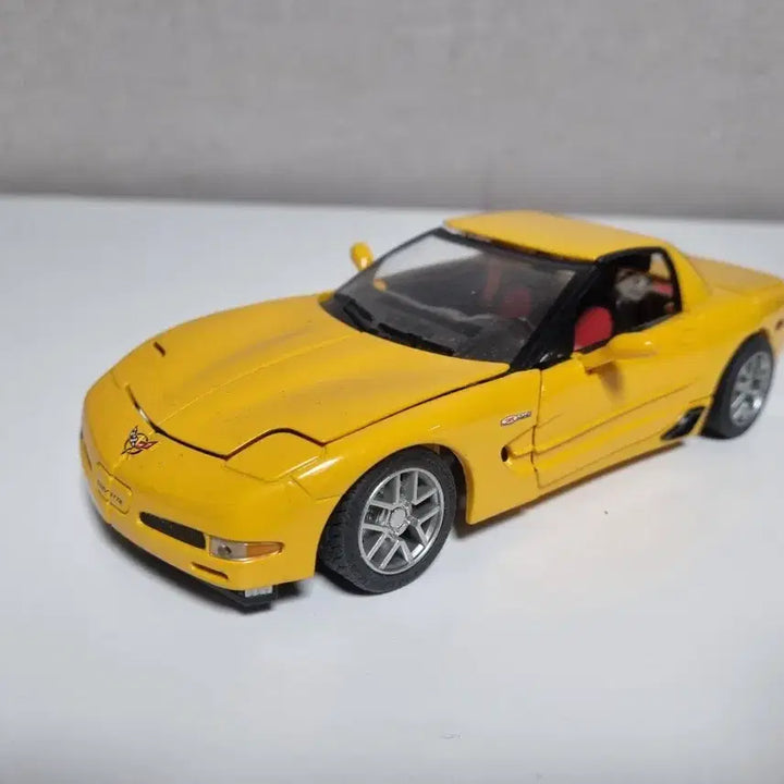 [BUNJANG] Takara Tomy Transformers Vinyltech BT-06 Yellow Tracks / 트랜스포머 바이널텍 BT-06 옐로우 트랙스