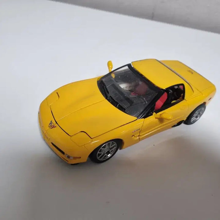 [BUNJANG] Takara Tomy Transformers Vinyltech BT-06 Yellow Tracks / 트랜스포머 바이널텍 BT-06 옐로우 트랙스