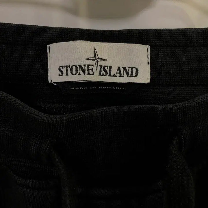 [BUNJANG] Stone Island Black Cargo Jogger Pants L (Approx. 32-inch Waist) / 스톤아일랜드 블랙 카고 조거팬츠 L(32인치 전후)