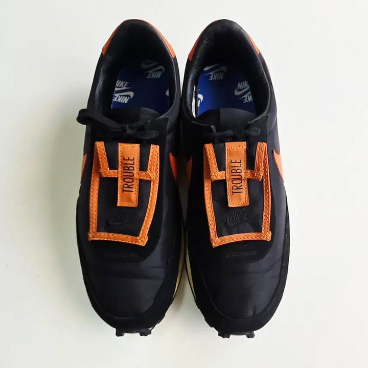 [BUNJANG] Nike Daybreak Starfish Black Orange Sneakers / 나이키 데이브레이크 스타피쉬 블랙 오렌지 275mm