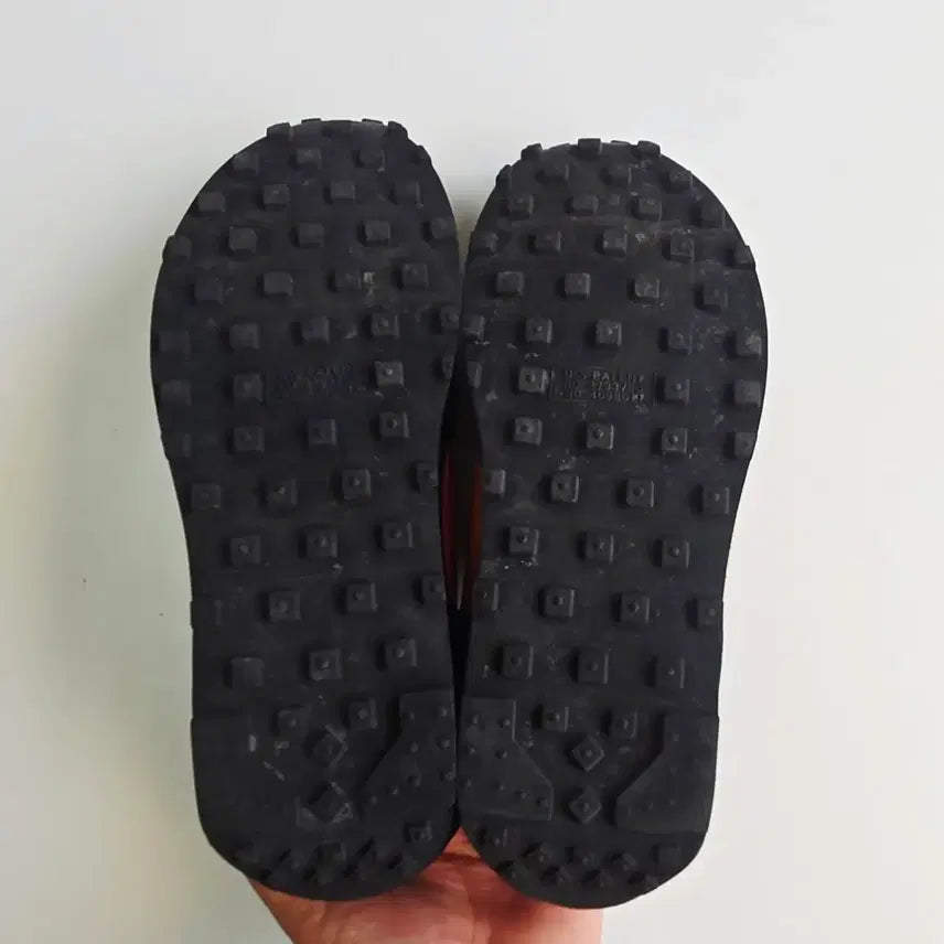 [BUNJANG] Nike Daybreak Starfish Black Orange Sneakers / 나이키 데이브레이크 스타피쉬 블랙 오렌지 275mm