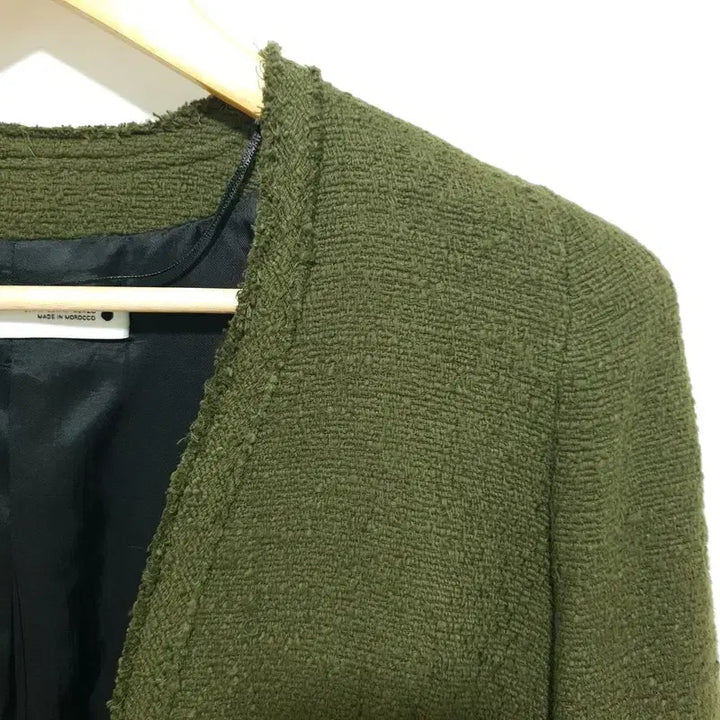 [BUNJANG] Zara Textured Shoulder Pad Non-Button Jacket / 자라 텍스쳐 숄더 패드 논버튼 자켓 M_M2076