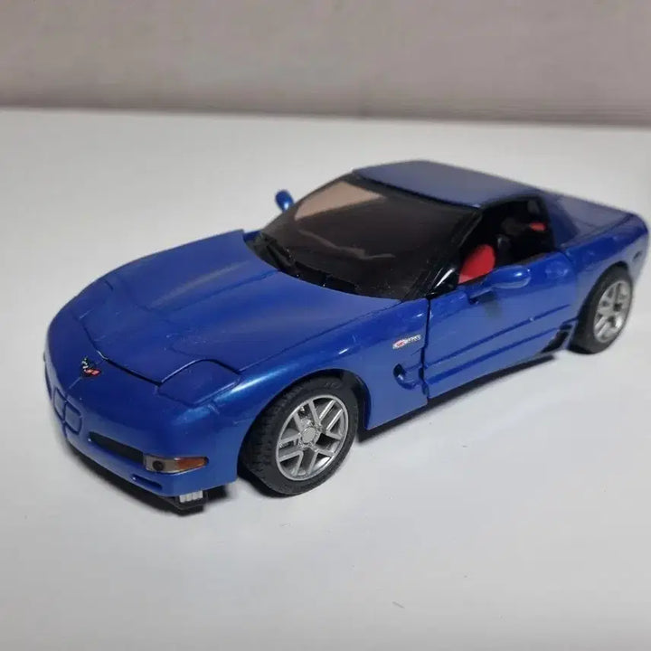 [BUNJANG] Transformers Alternators Tracks with Weapon / 트랜스포머 알터네이터즈 트랙스( 무기포함 )