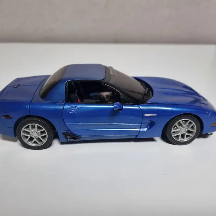 [BUNJANG] Transformers Alternators Tracks with Weapon / 트랜스포머 알터네이터즈 트랙스( 무기포함 )