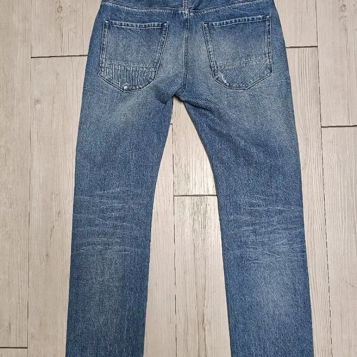 [BUNJANG] Tommy Hilfiger Jeans (Size 32) with Distressed Detail / 타미 청바지 (32)