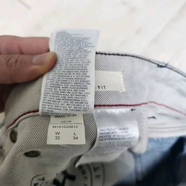 [BUNJANG] Tommy Hilfiger Jeans (Size 32) with Distressed Detail / 타미 청바지 (32)