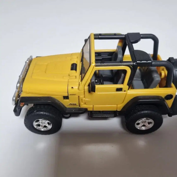 [BUNJANG] Transformers Alternators Swindle Figure / 트랜스포머 알터네이터즈 스윈들
