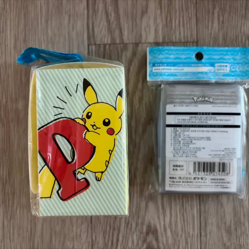[BUNJANG] Pokemon Pikachu Drawing Deck Case and Card Sleeve Set / 포켓몬 피카츄 드로잉 카드 슬리브 덱케이스 세트