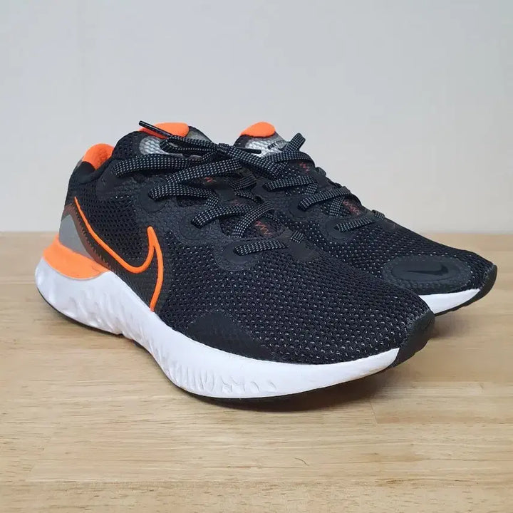[BUNJANG] Nike Renew Run Total Orange 265mm / 나이키 리뉴 런  토탈 오렌지 265mm