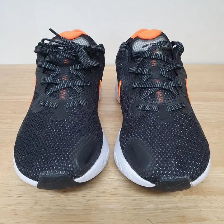 [BUNJANG] Nike Renew Run Total Orange 265mm / 나이키 리뉴 런  토탈 오렌지 265mm