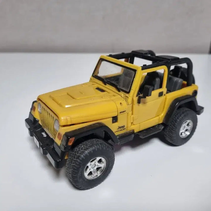[BUNJANG] Transformers Alternators Swindle Figure / 트랜스포머 알터네이터즈 스윈들