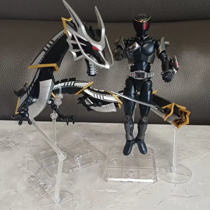 [BUNJANG] Kamen Rider Ryuga Figure Rise Standard Completed Figure / 가면라이더 류우가 피규어 라이즈(완성품)