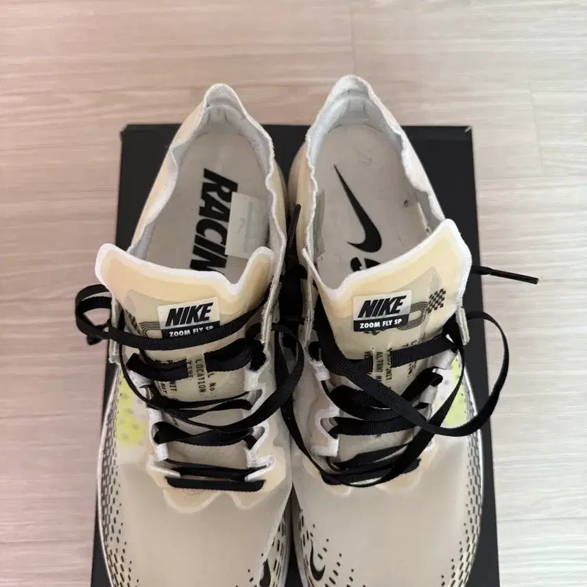 [SOLD OUT] [280] 나이키 줌 플라이 SP 패스트 화이트 볼트