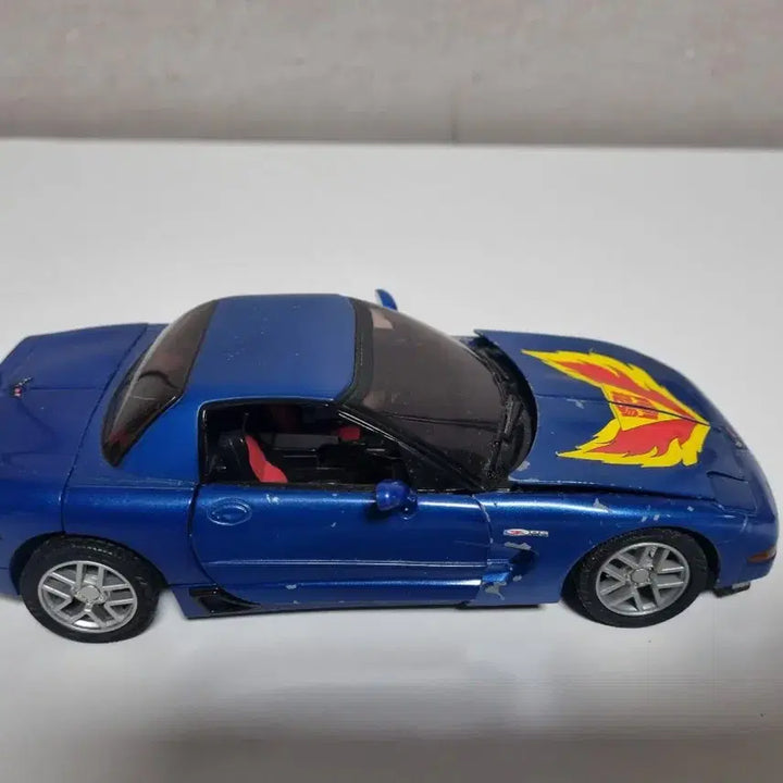[BUNJANG] Transformers Viny-Tek BT-06 Tracks Model Kit / 트랜스포머 바이널텍 BT-06 트랙스
