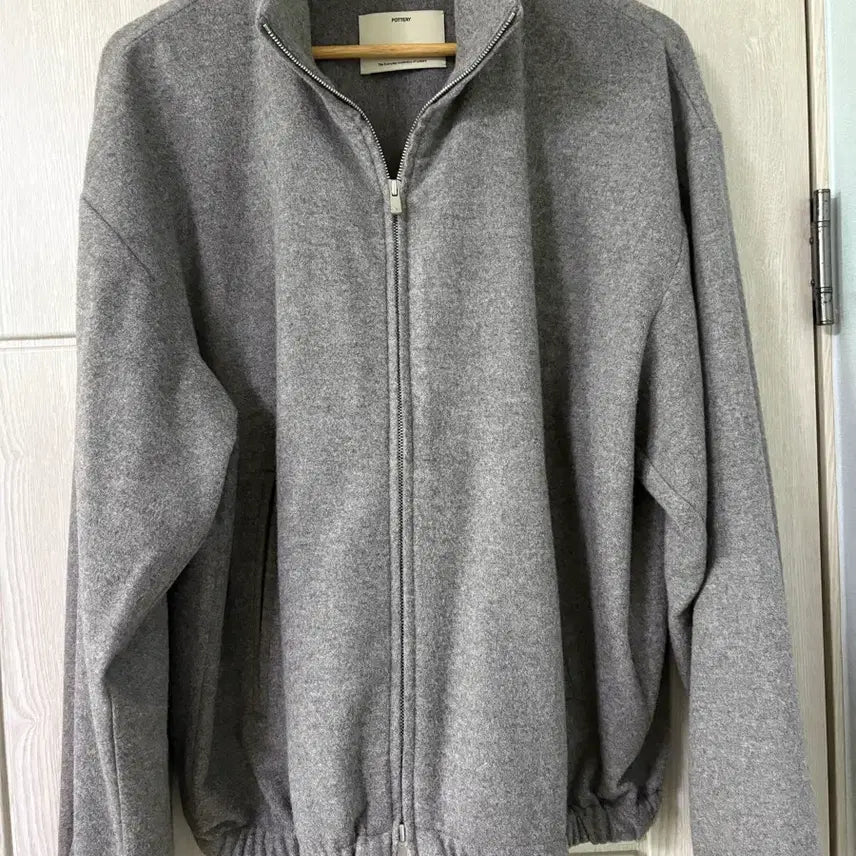 [BUNJANG] Pottery Wool Cashmere High Neck Zip-Up Jacket Charcoal Size 2 / 포터리 울 캐시미어 하이넥 집업자켓 챠콜 2