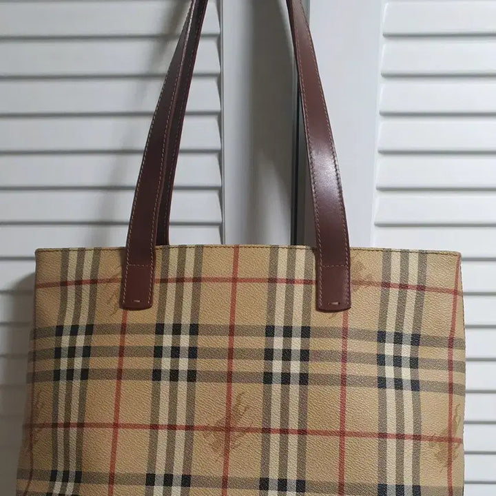 [SOLD OUT] Haymarket 버버리 클래식 체크 토트백