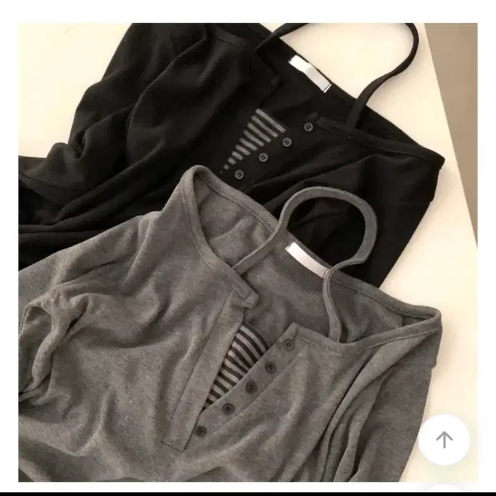 [BUNJANG] Astyle Long Sleeve T-Shirt Black / 에이블리 스타일 긴팔 티셔츠