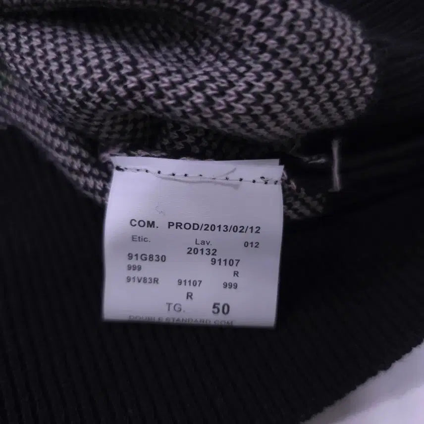 [BUNJANG] Double Standard Lettering Black Cardigan / 더블스탠다드) 제평 거의새거 레터링 블랙 가디건 -F