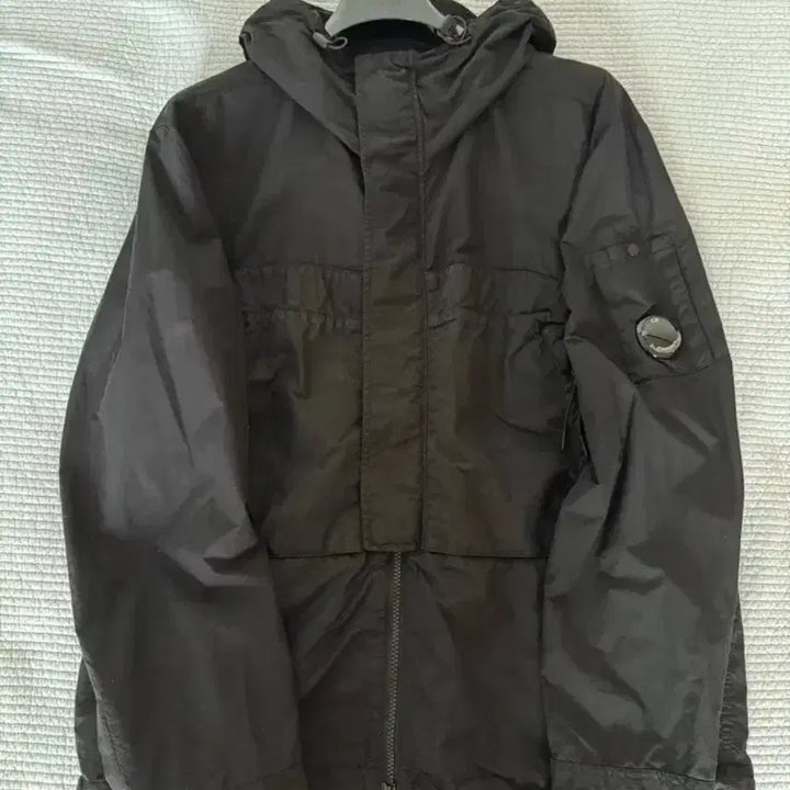 [BUNJANG] CP Company Hooded Jacket Black / CP컴퍼니 후드 자켓 블랙 씨피컴퍼니 바람막이