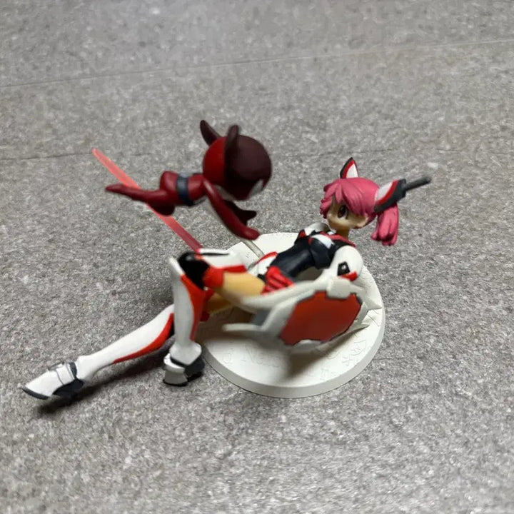 [BUNJANG] Keroro Keroball Memories Giroro &amp; Hanbyul Figure / 케로로 케로볼 메모리즈 한별이,기로로