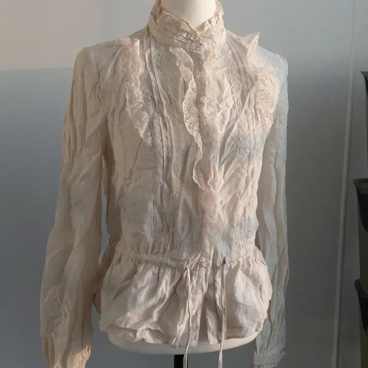 [SOLD OUT] [빈티지] 레이스 핀턱 블라우스 아이보리