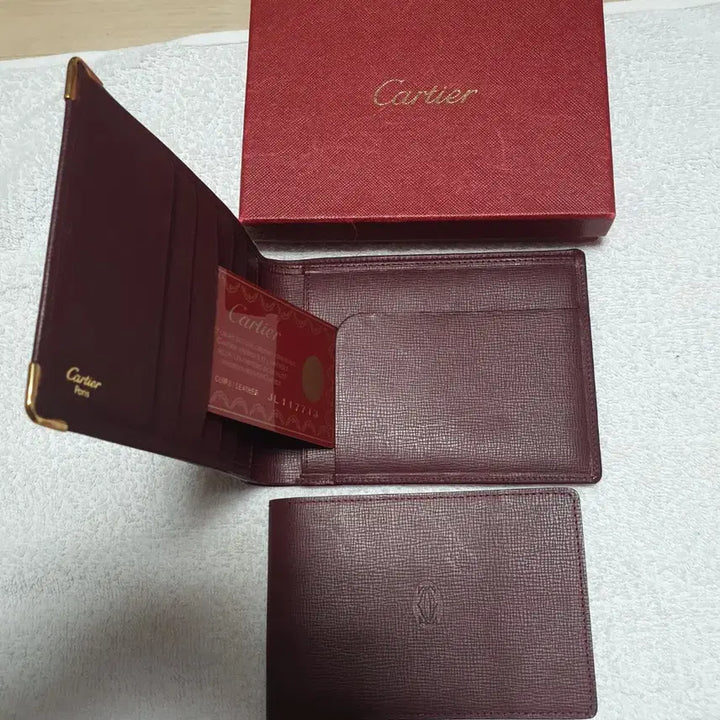 [BUNJANG] Cartier Burgundy Leather Bifold Wallet / 까르띠에 반지갑 버건디
