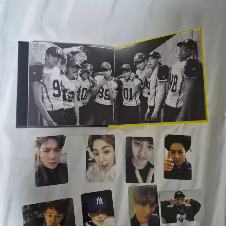 [SOLD OUT] EXO 앨범 + 포토카드