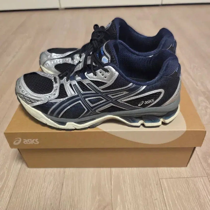 [BUNJANG] ASICS Gel Nimbus 10.1 Black Midnight Running Shoes (270) / 아식스 젤님버스 10.1 블랙 미드나잇 (270)