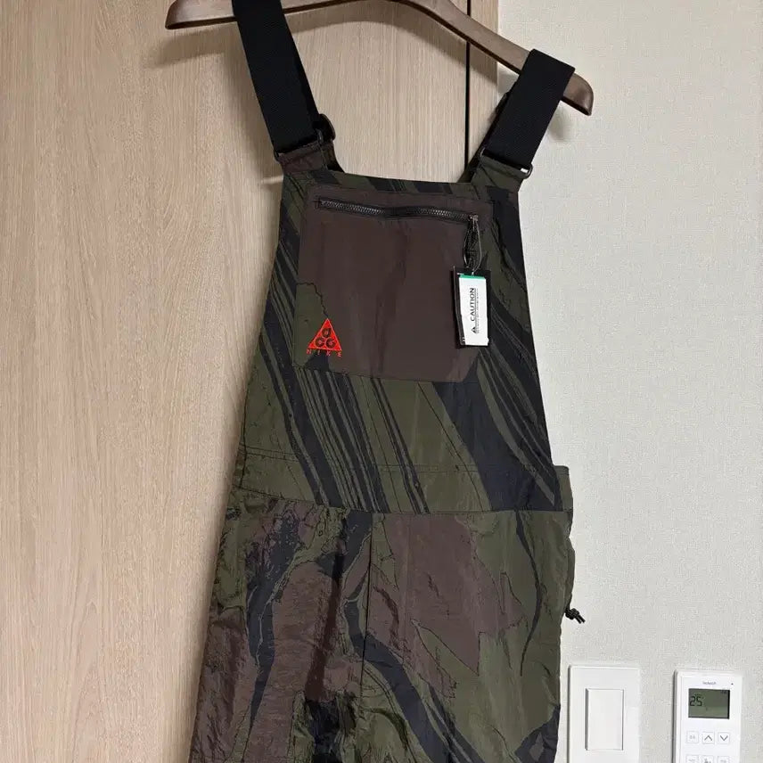 [BUNJANG] Nike ACG Cargo Vest Military Pattern / 나이키 ACG 카고 조끼 밀리터리