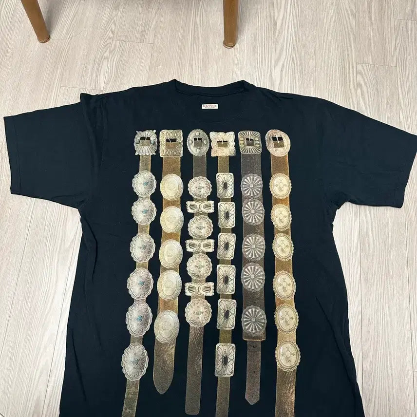 [BUNJANG] Capital 20 Crew T-shirt Black M / 캐피탈 20 크루 티셔츠 블랙 m사이즈 새상품