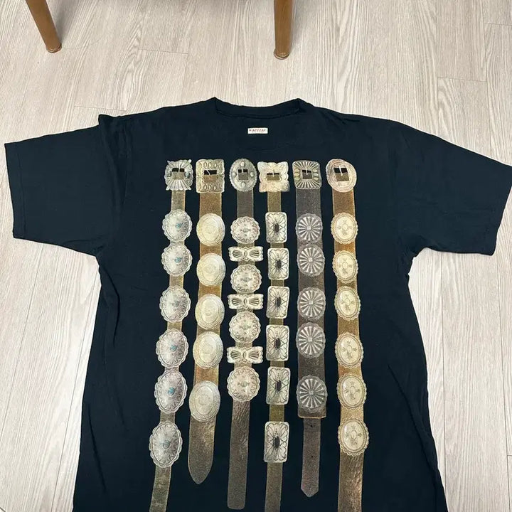 [BUNJANG] Capital 20 Crew T-shirt Black M / 캐피탈 20 크루 티셔츠 블랙 m사이즈 새상품