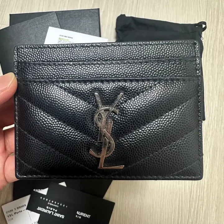 [BUNJANG] Saint Laurent Matelassé Cardholder Black Full Set / 생로랑 마틀라세 카드지갑 블랙 정품(풀구성)