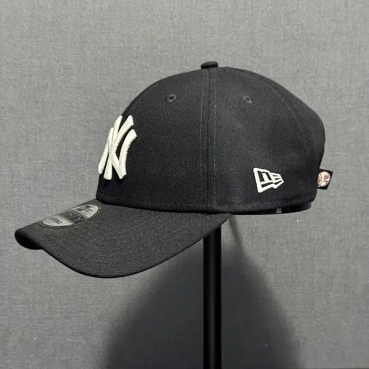 [BUNJANG] New Era MLB Pinch Hitter New York Yankees Baseball Cap Navy / 뉴에라 엠엘비 핀치히터 뉴욕 양키스 볼캡 네이비 12024814