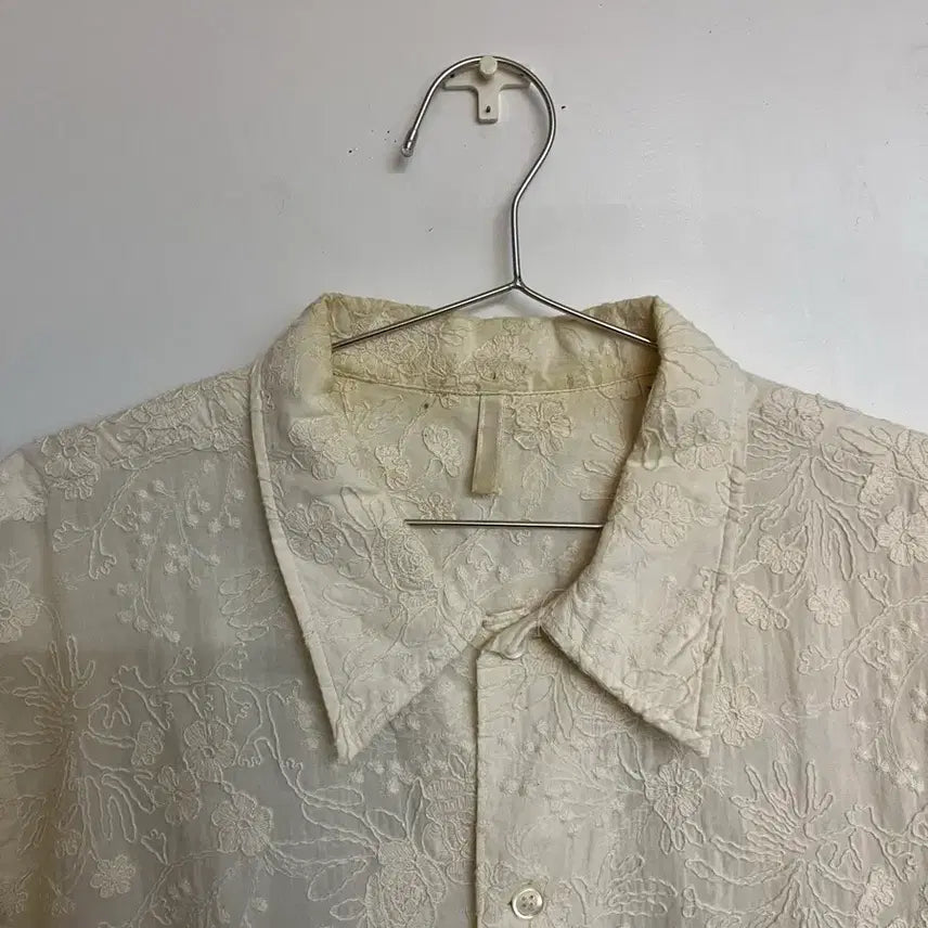 [BUNJANG] Sunflower Embroidered Shirt / Sunflower 자수 셔츠