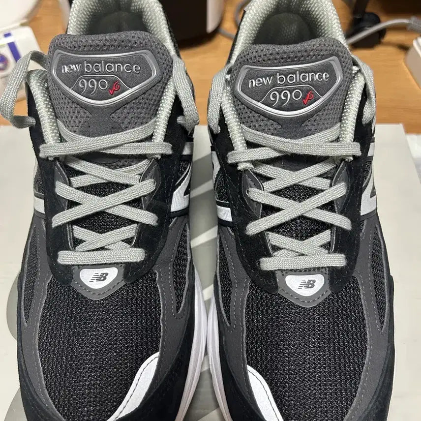 [SOLD OUT] 뉴발란스 990v6 275 급처합니다.