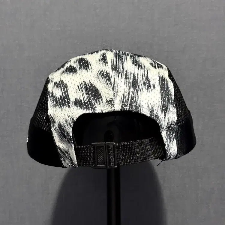 [BUNJANG] New Era Animal Pattern Jet Cap White / 뉴에라 애니멀 패턴 제트캡 화이트 14561798
