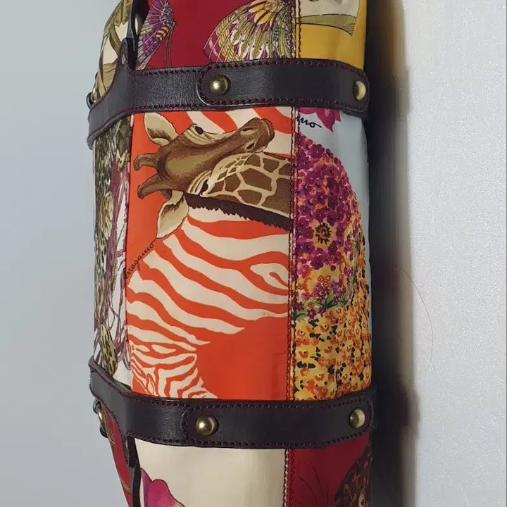 [BUNJANG] Ferragamo Shoulder Bag / 정품이고 ㅡ페라가모 ㅡ숄더백