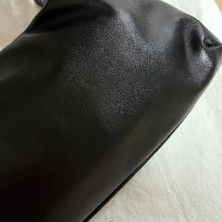 [BUNJANG] Luaure Venny Clutch Shoulder Bag / 루아레 Venny Clutch Shoulder Bag
