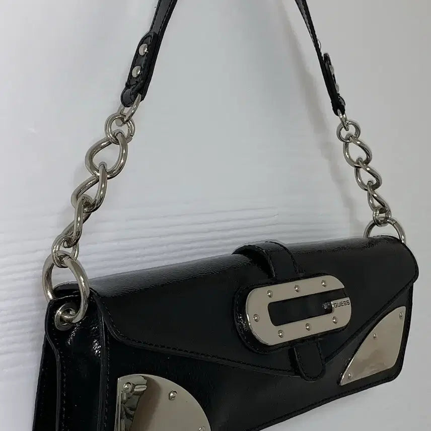 [BUNJANG] Guess Vintage Black Y2k Chain Shoulder Bag / 게스 빈티지 블랙 y2k 체인 숄더백