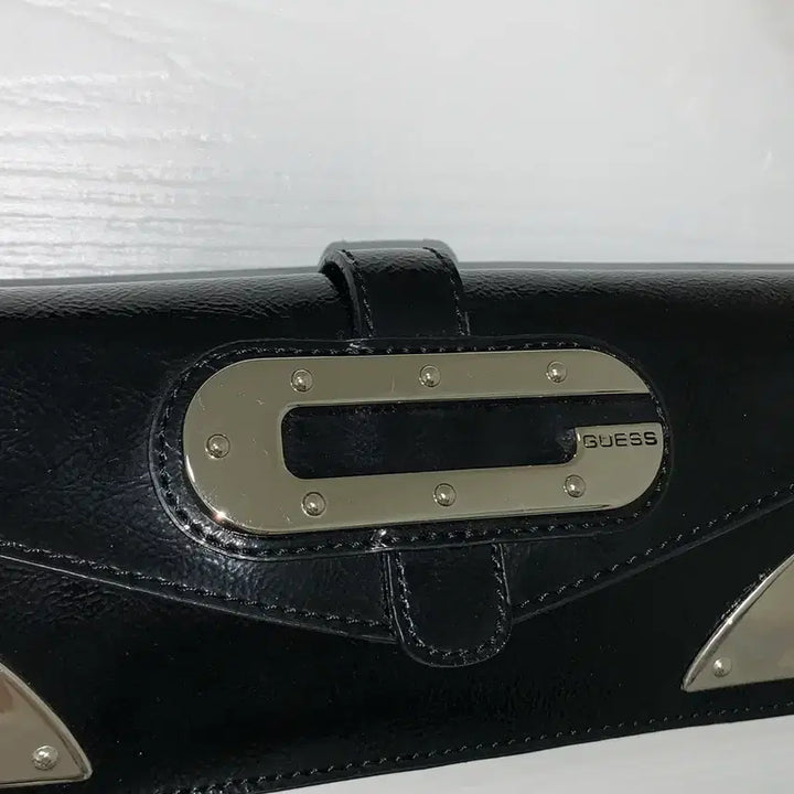 [BUNJANG] Guess Vintage Black Y2k Chain Shoulder Bag / 게스 빈티지 블랙 y2k 체인 숄더백