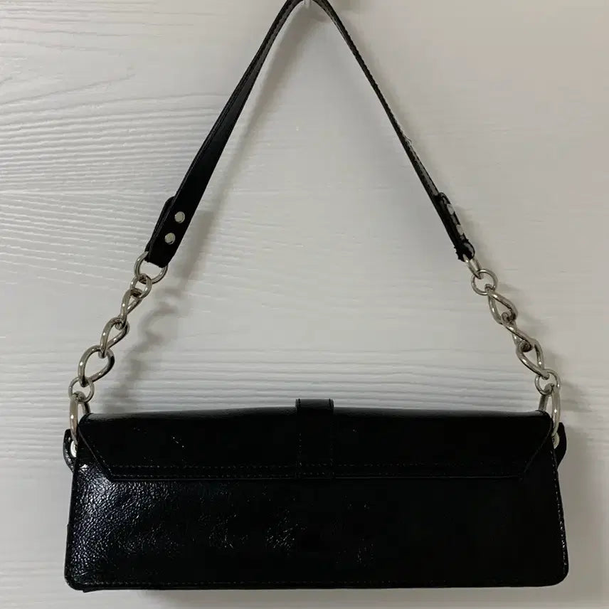 [BUNJANG] Guess Vintage Black Y2k Chain Shoulder Bag / 게스 빈티지 블랙 y2k 체인 숄더백