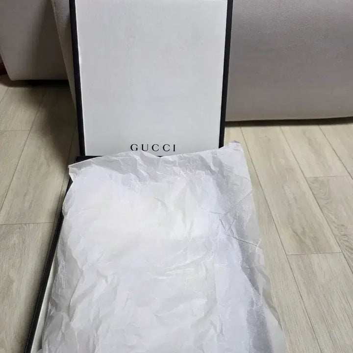 [SOLD OUT] 구찌 라이톤 스니커즈 42사이즈 (국내 270~275)*
