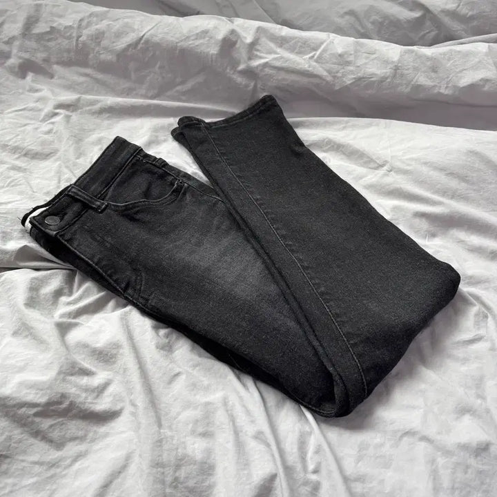 [BUNJANG] 96place Black Skinny Jeans / 294 96place 시크릿밴딩 기모 일자핏 스키니진 흑청