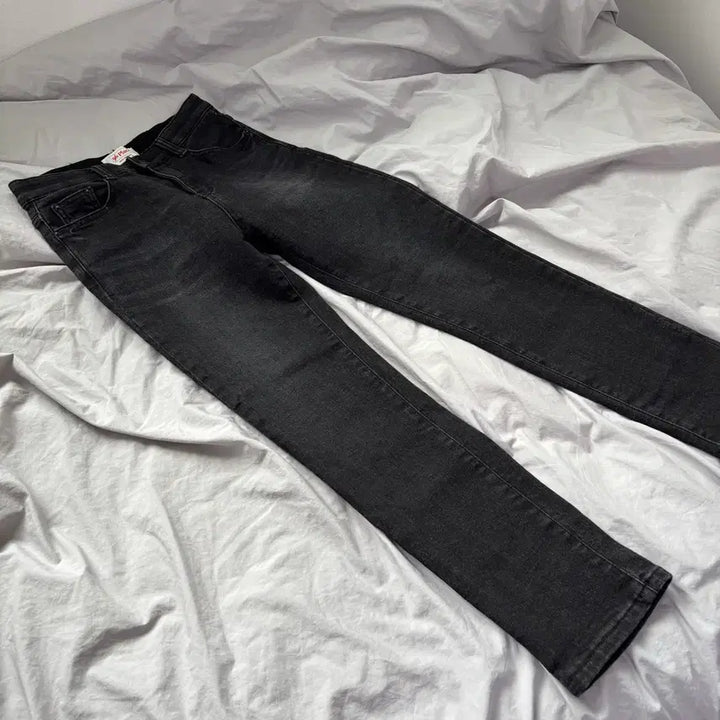 [BUNJANG] 96place Black Skinny Jeans / 294 96place 시크릿밴딩 기모 일자핏 스키니진 흑청