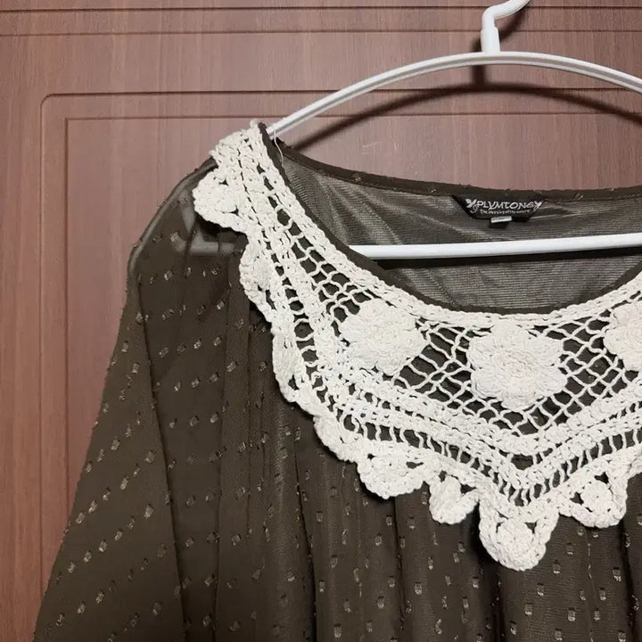 [BUNJANG] Hagumi Vintage Dot Crochet Chiffon Poncho Blouse / 모리걸 라떼갸루 하구미 일본 빈티지 도트 크로셰 쉬폰 판쵸 블라우스