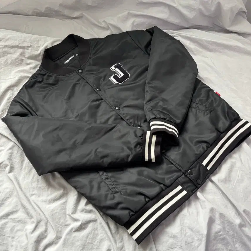 [SOLD OUT] 295 Jambangee 잠뱅이 바시티 누빔 자켓 블랙