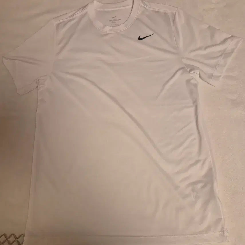 [BUNJANG] Nike Dri-FIT White T-shirt L / 나이키 드라이핏 반팔티 화이트 L