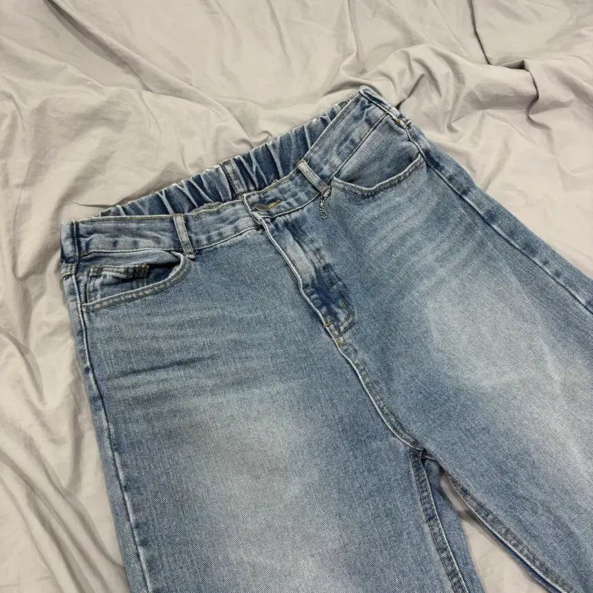 [BUNJANG] Unbranded Wide Straight Fit Denim Pants Light Blue XL / 298 뒷밴딩 와이드 일자핏 데님 팬츠 연청