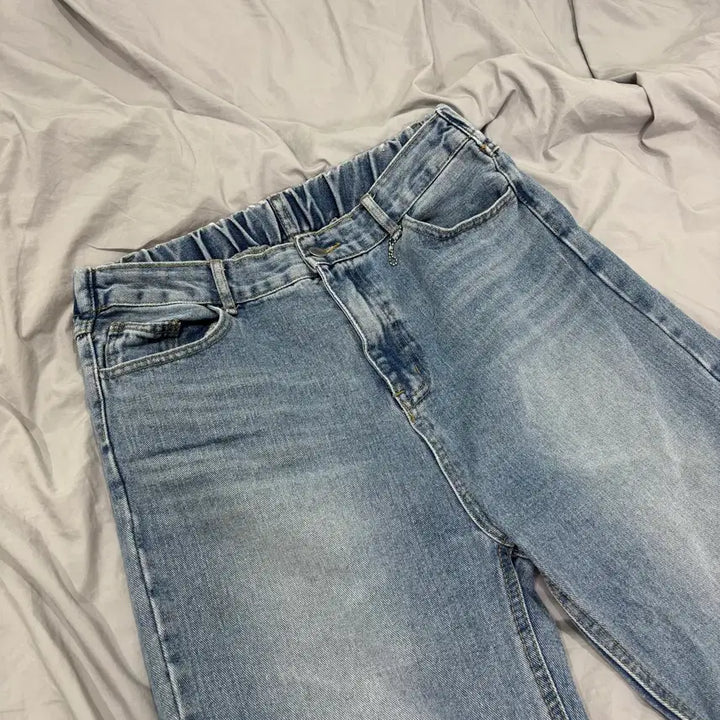 [BUNJANG] Unbranded Wide Straight Fit Denim Pants Light Blue XL / 298 뒷밴딩 와이드 일자핏 데님 팬츠 연청